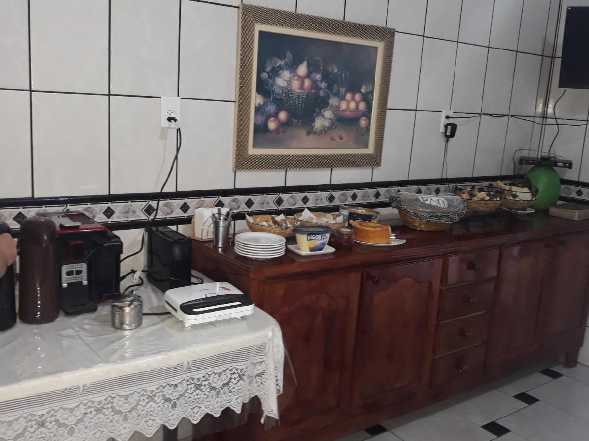 Bed and Breakfast Capim Santo Апаресида Экстерьер фото